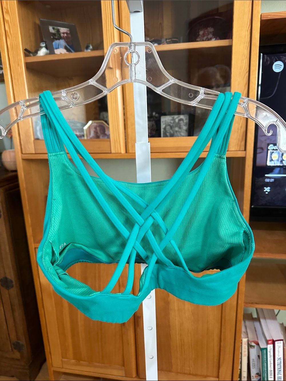athleta green bra strappy back - Picture 2 of 4